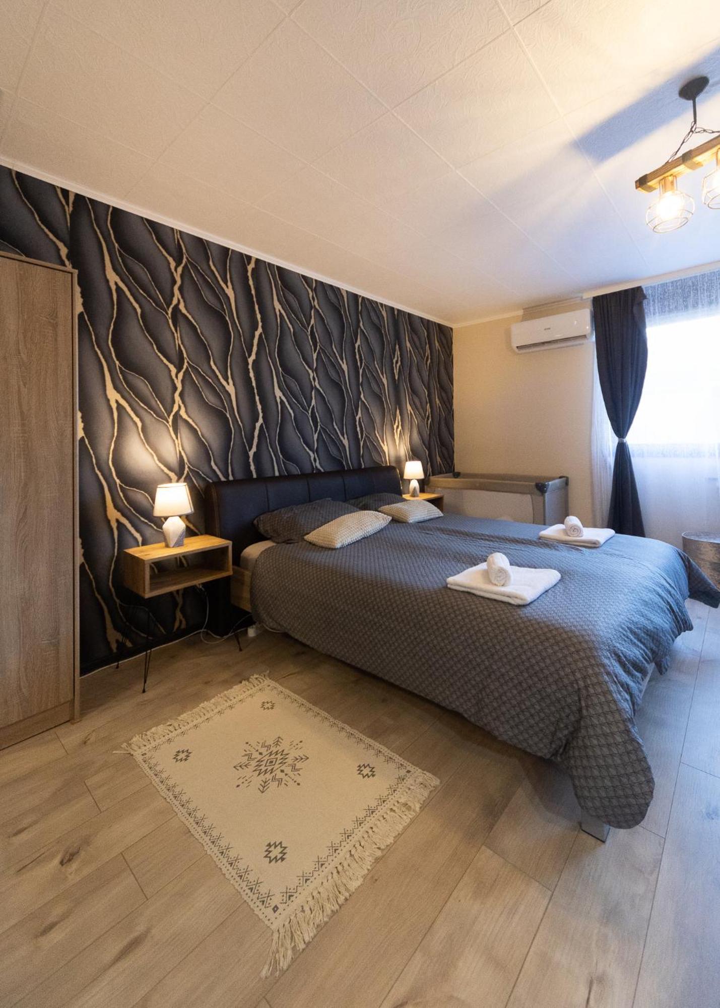Apartment T - Polis Subotica