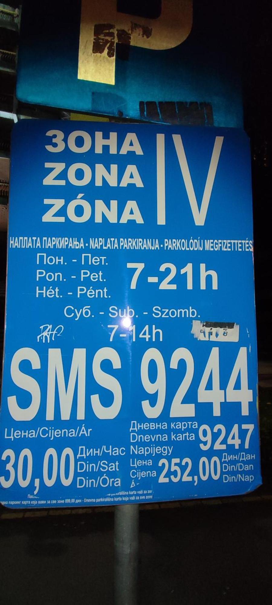 Apartment T - Polis